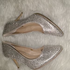 I.n.c Size 7.5 M  Silver Shimmery Glitzy Jeweled Round Toe pumps